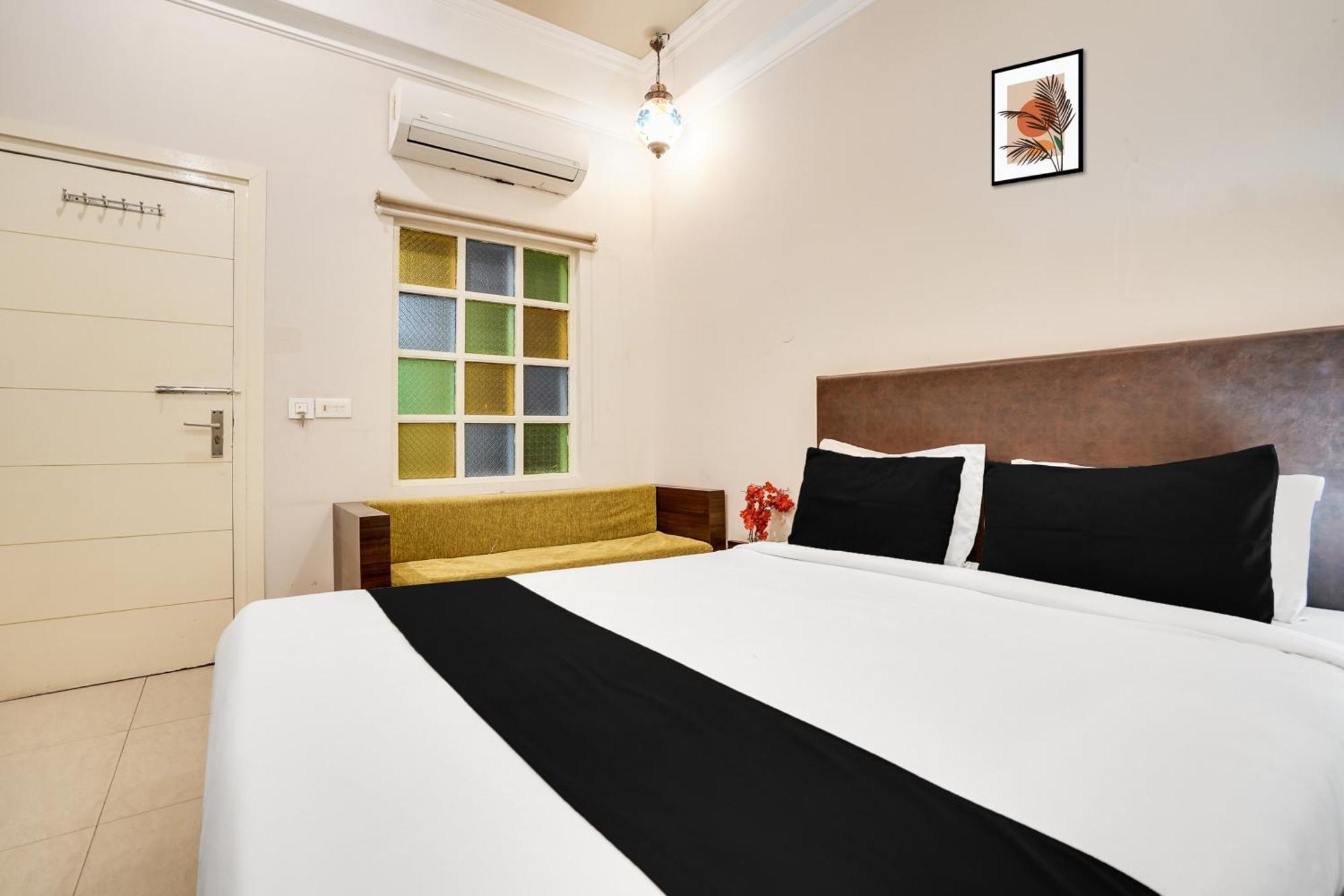 Super Townhouse Mansarovar Near Metro Station 자이푸르 외부 사진
