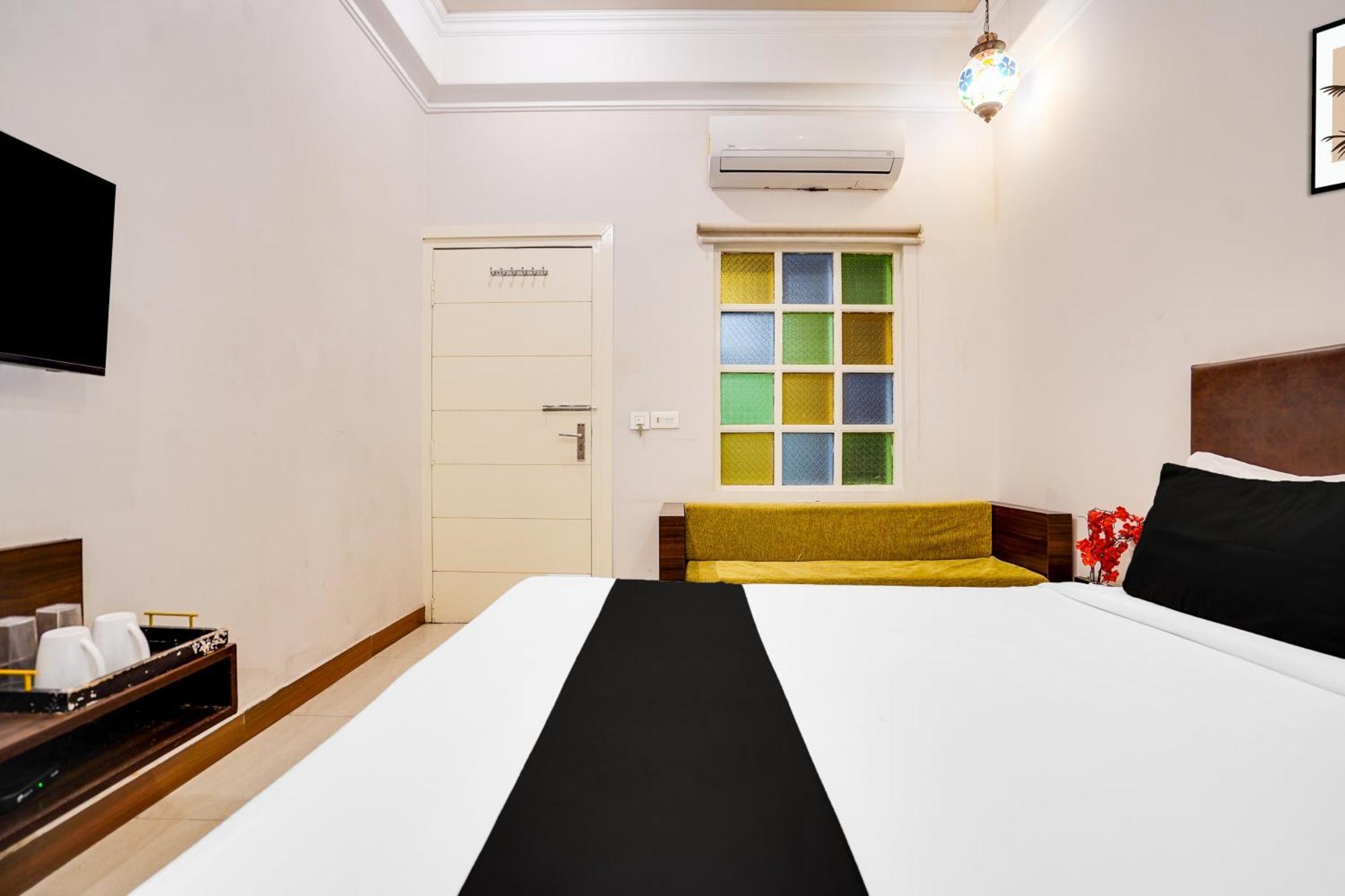 Super Townhouse Mansarovar Near Metro Station 자이푸르 외부 사진