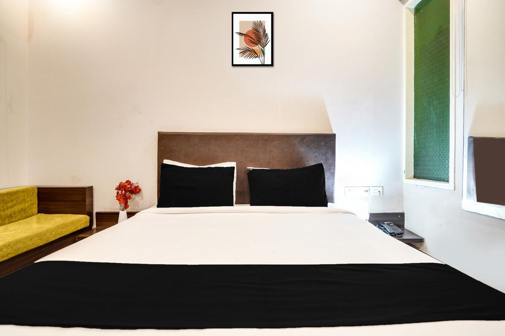 Super Townhouse Mansarovar Near Metro Station 자이푸르 외부 사진