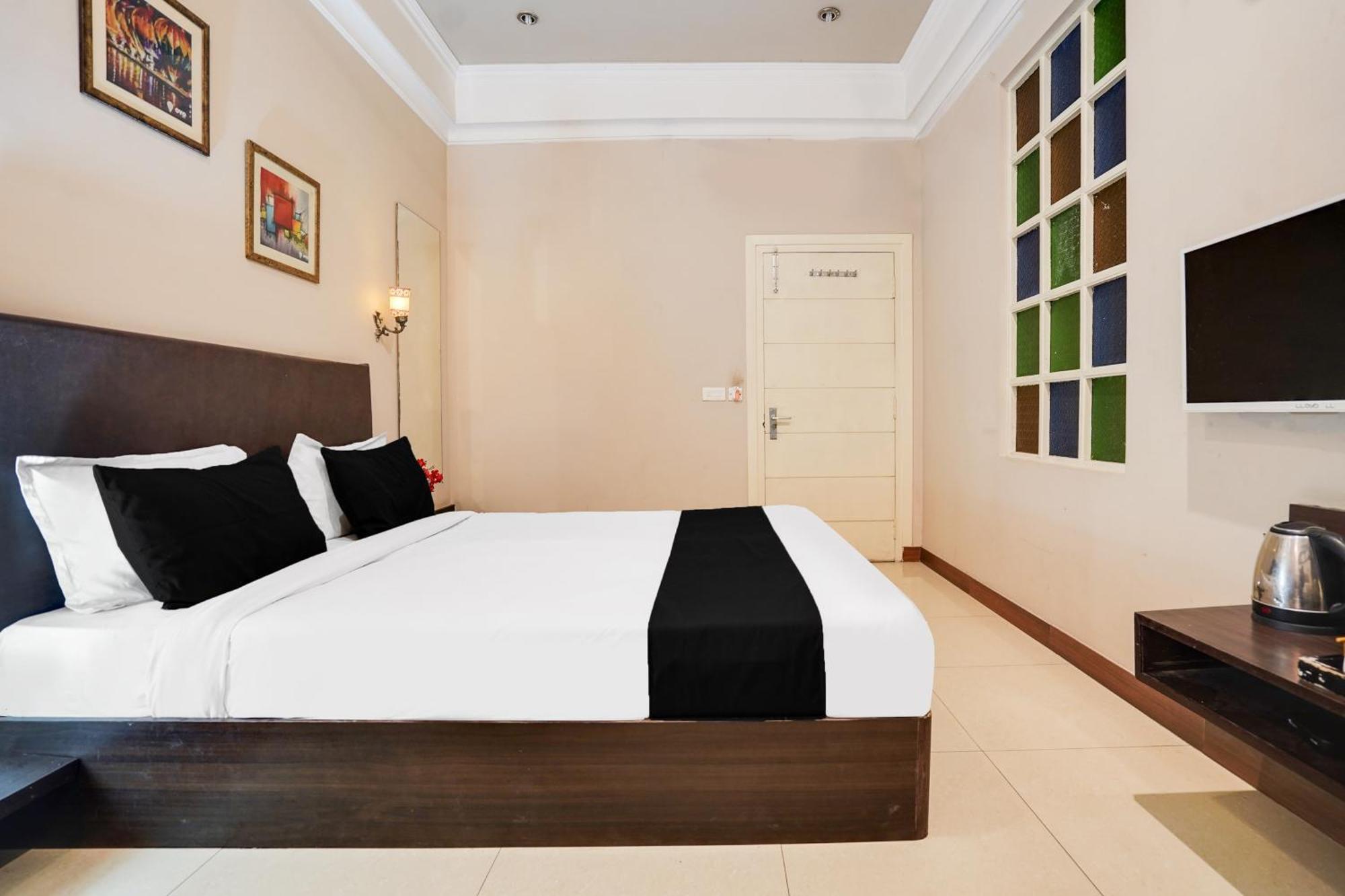 Super Townhouse Mansarovar Near Metro Station 자이푸르 외부 사진